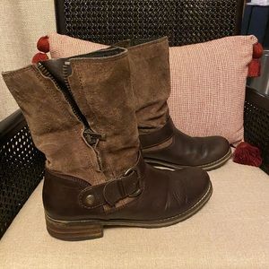 Clarks Suede and Leather boots size 9